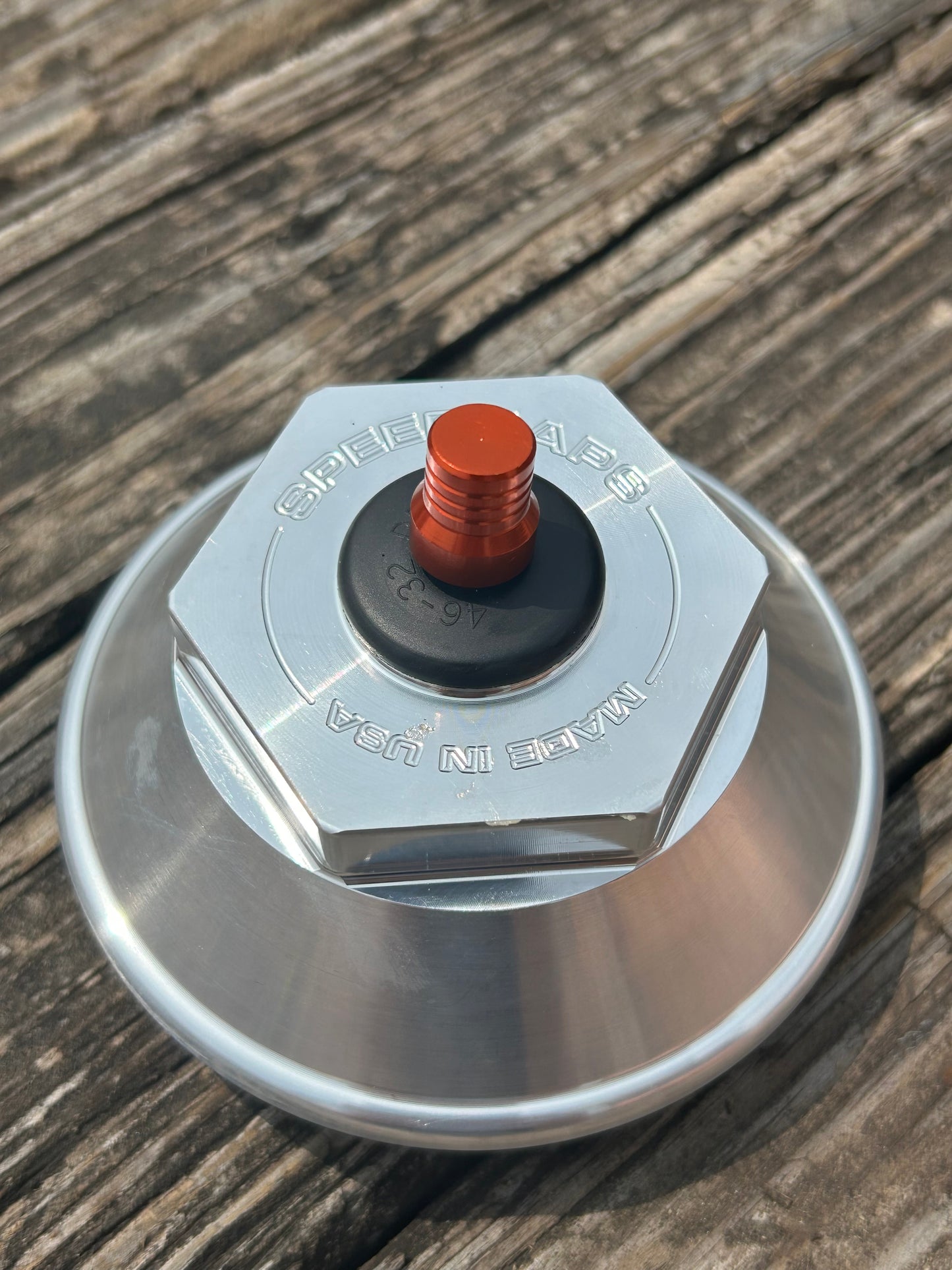 (4) Two-Way Breather for your axle helps prevents costly axle repairs and oil/grease seal failure by allowing proper ventilation and pressure equalization